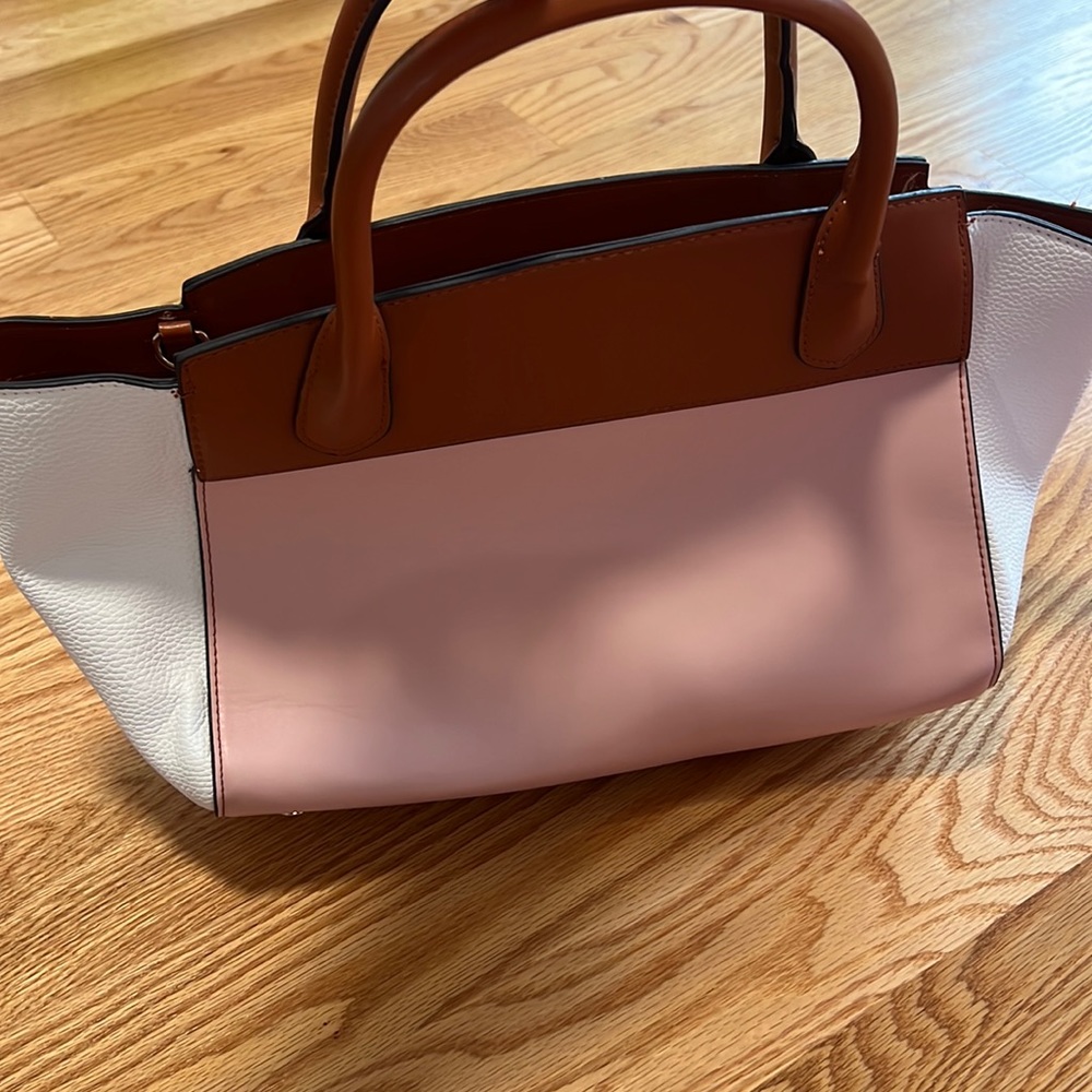 🆕 Tan white and blush pink purse